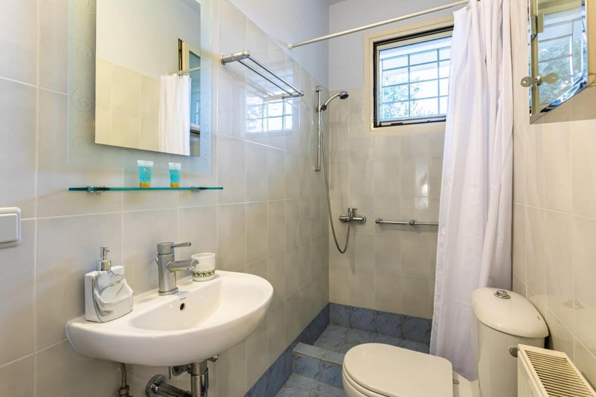 Kitries Summer Getaway - Eden Seaside Suite Kitriai ภายนอก รูปภาพ